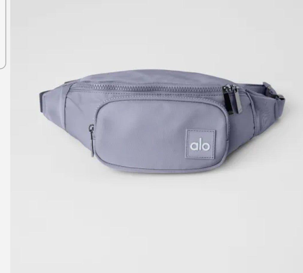 Alo Yoga Black Explorer Fanny Pack