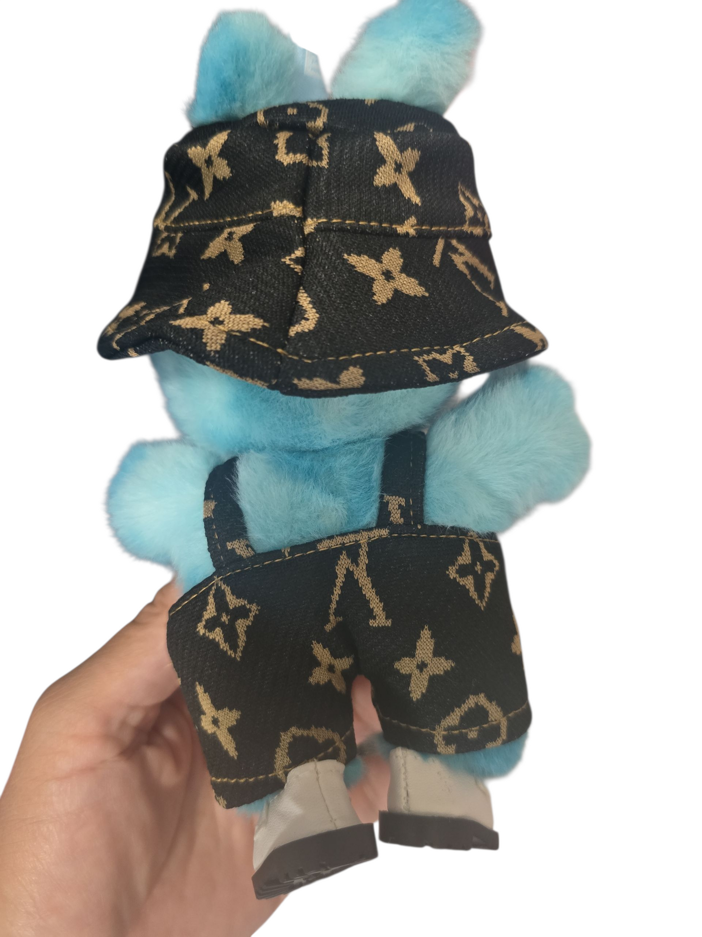 Labubu clothes Accessories outfit with matching shoes shown in the pic