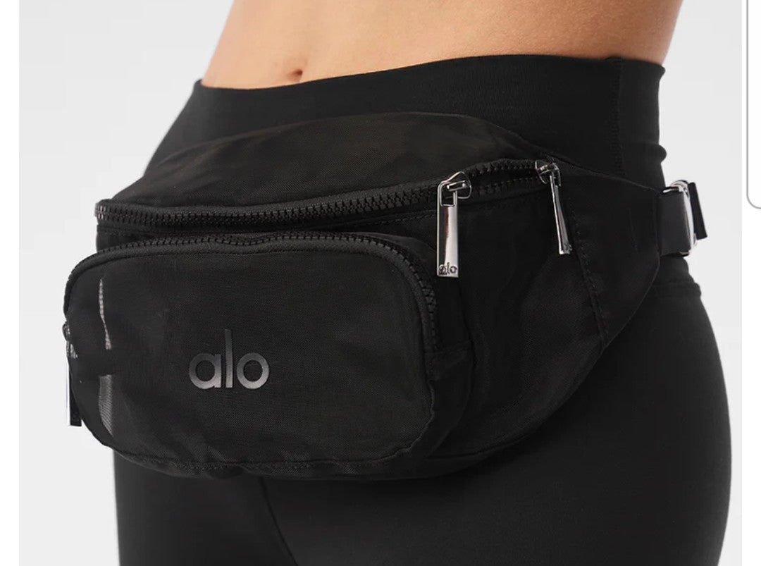 Alo Yoga Sheer Fanny Pack black