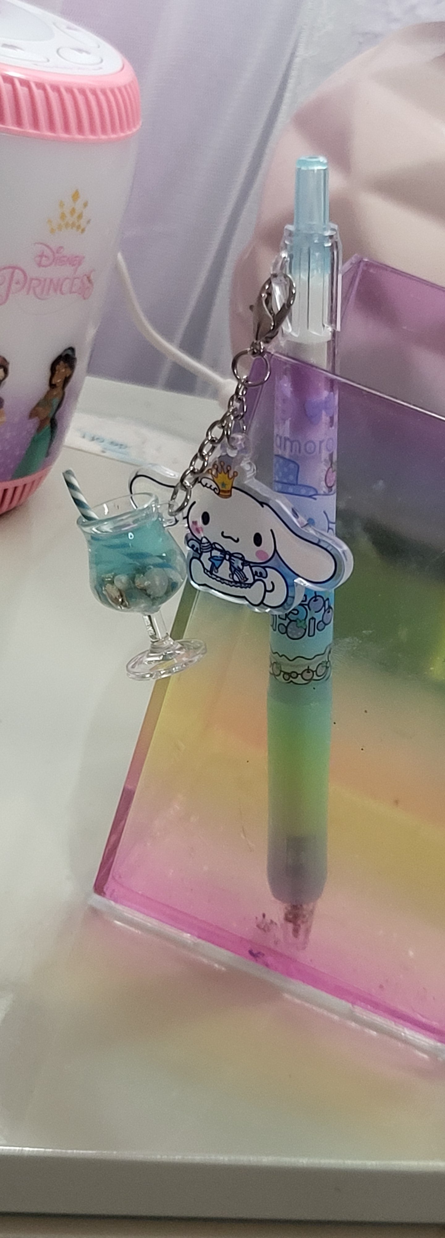 Cinnamorroll pen with dangler