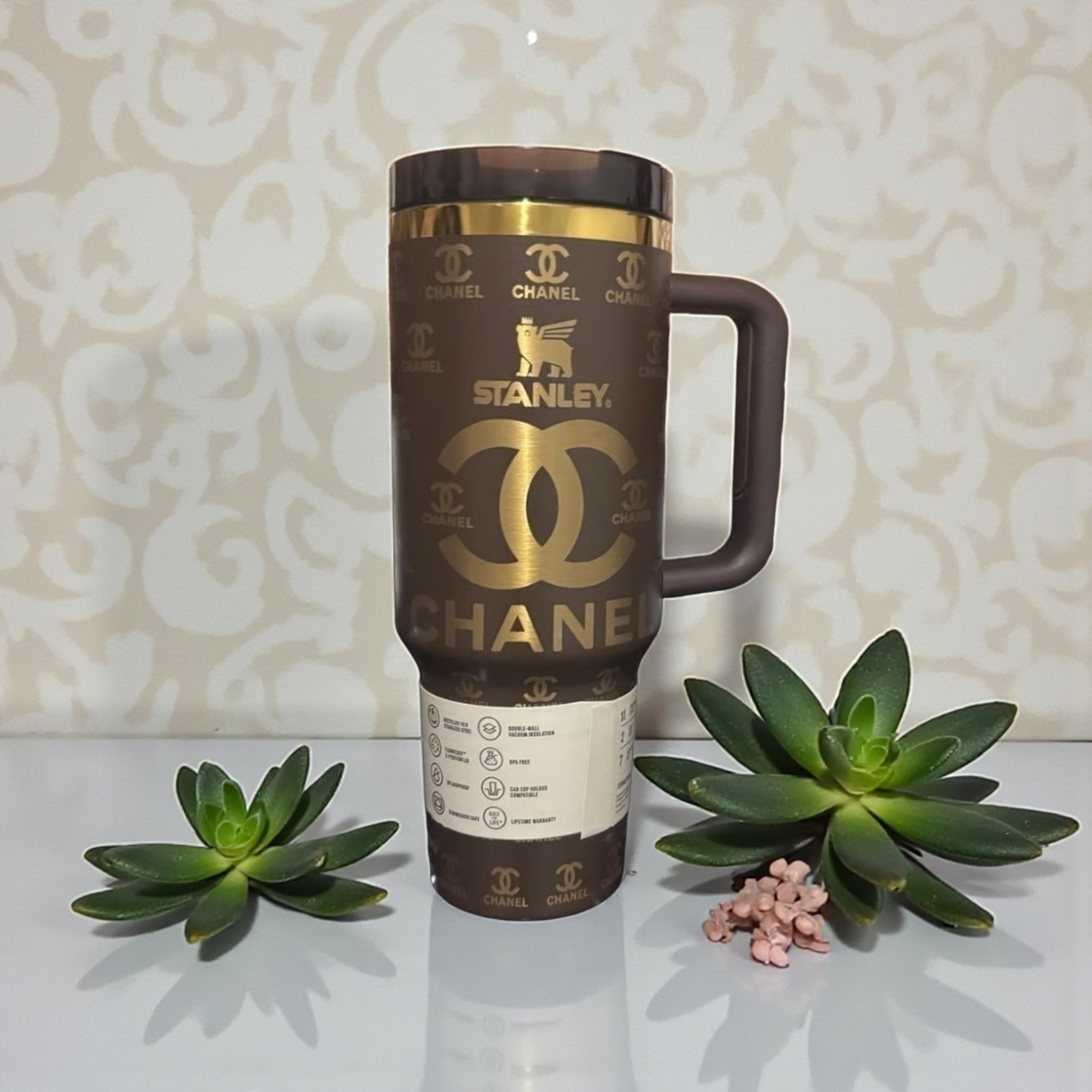 Custom design tumbler protour cup 40oz Chanel icon Laser Engraved new in box diferent colors