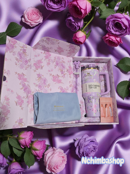 The X LoveShackFancy style  Holiday Quencher | 40 OZ new in box tumbler bottle water vacuum cup stainless steel christmas gift for her