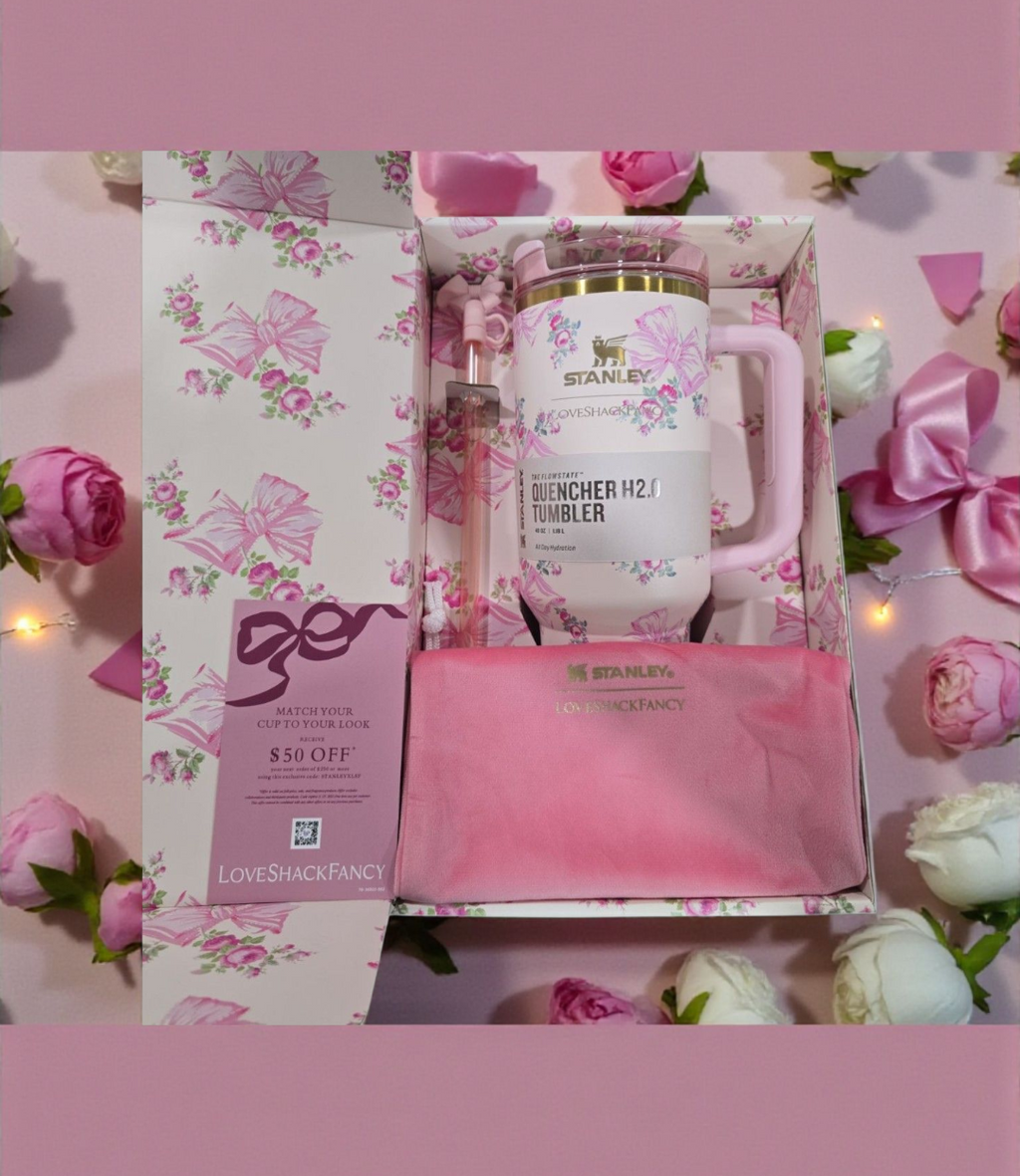 The X LoveShackFancy bows Holiday Quencher | 40 OZ new in box tumbler bottle water vacuum cup stainless steel valentines gift for her