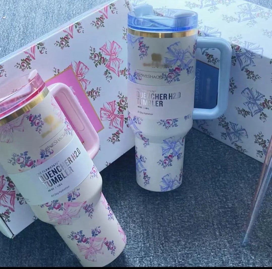 The X LoveShackFancy style  Holiday Quencher | 40 OZ new in box tumbler bottle water vacuum cup stainless steel christmas gift for her