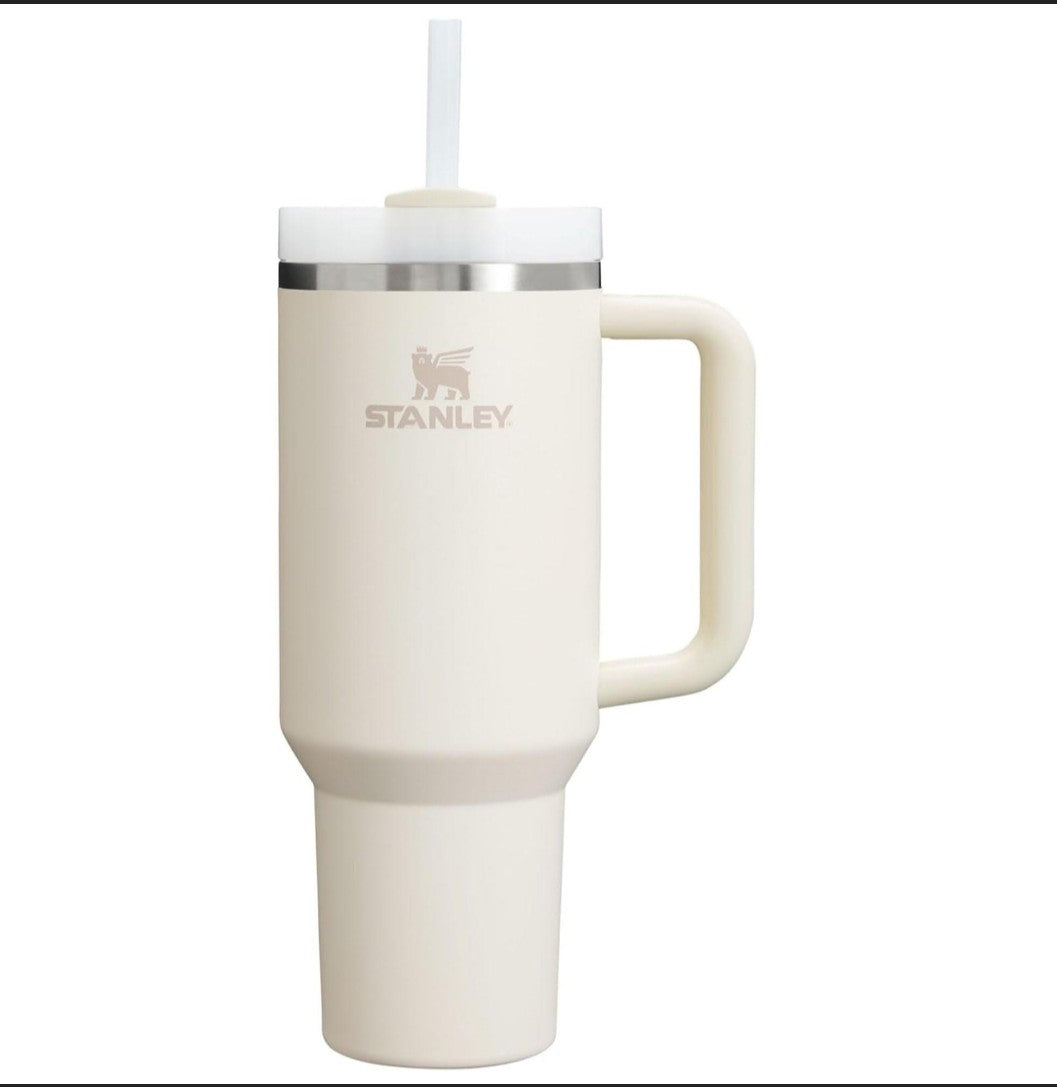 Tumbler cup 40oz quencher with straw new in a box.