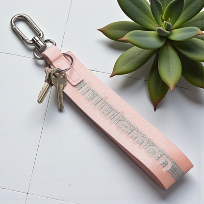 Lulu Never lost keychain strap wordmark
